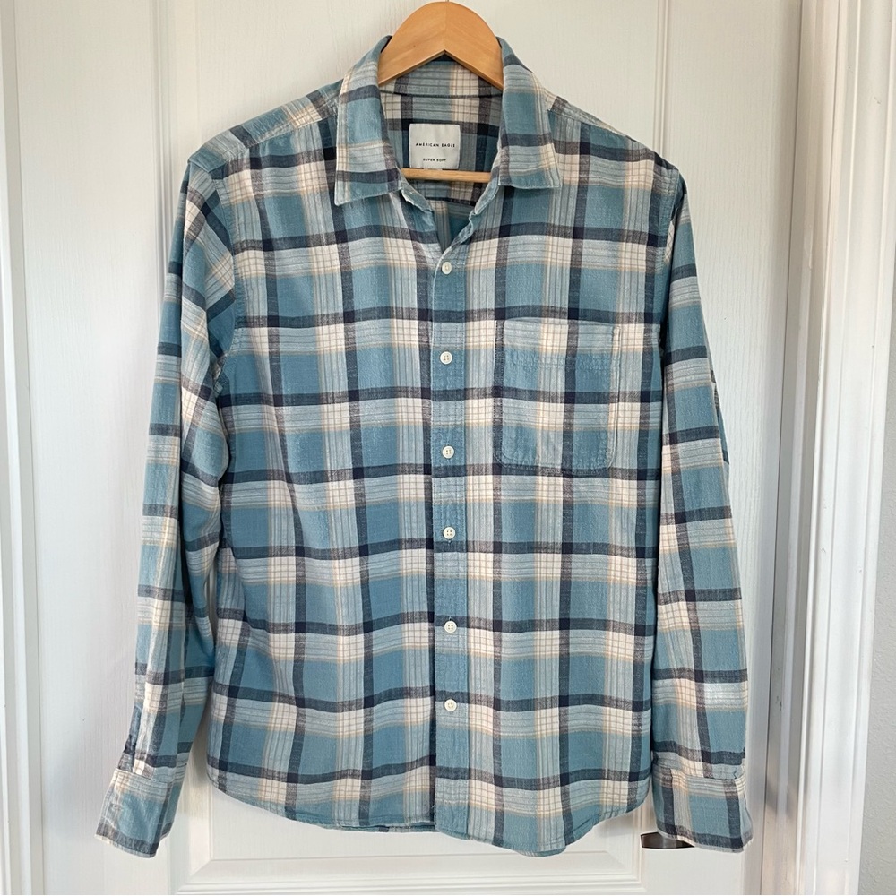 American Eagle Blue Plaid Button Down Shirt Mens Medium